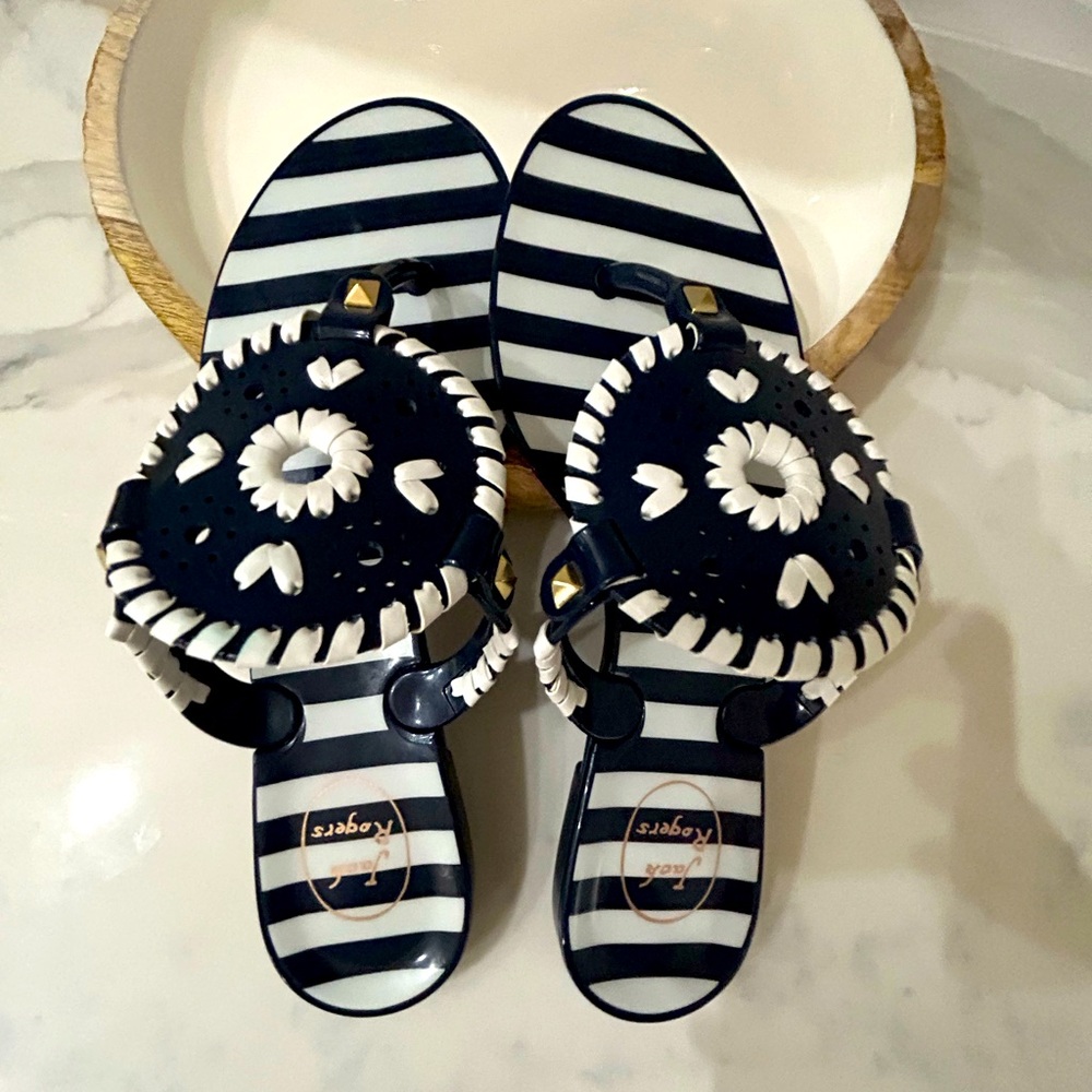 Ready for summer? Jack Rogers Striped Georgica Jelly Sandal in Navy/White - sz 7